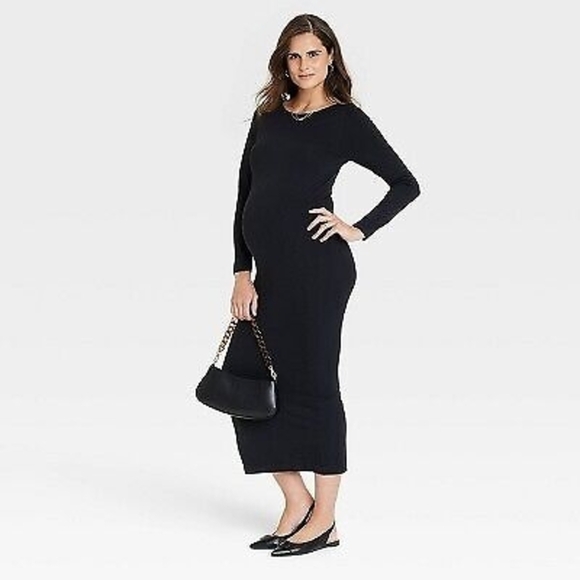Ingrid & Isabel Black Long Sleeve Crew Neck Sheath Dress - Picture 1 of 5